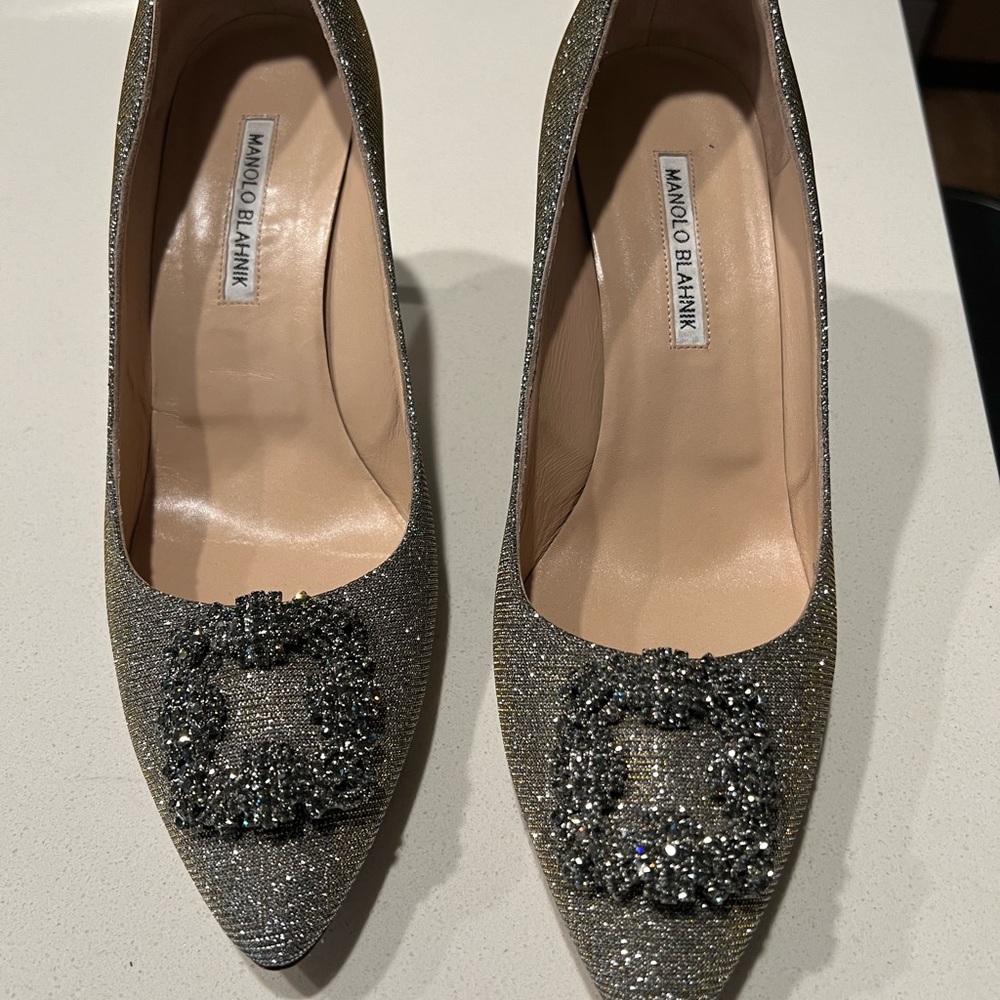 Hangisi Manolo Blahnik